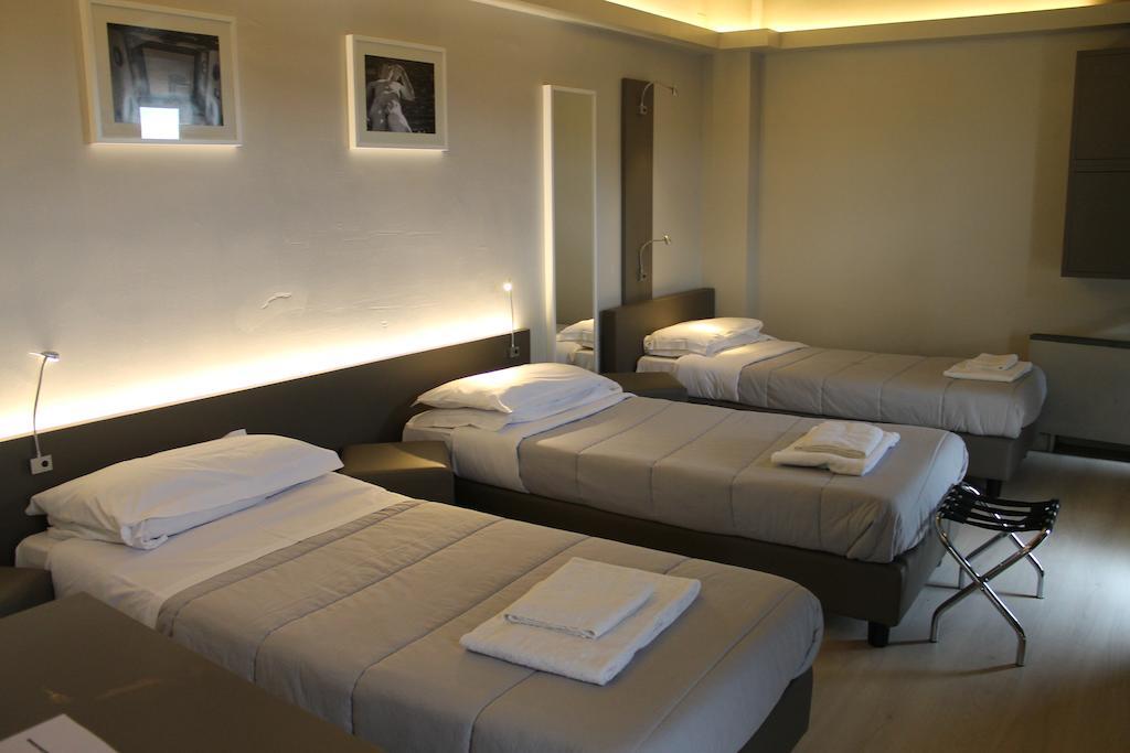 Hostal Plus Florence *