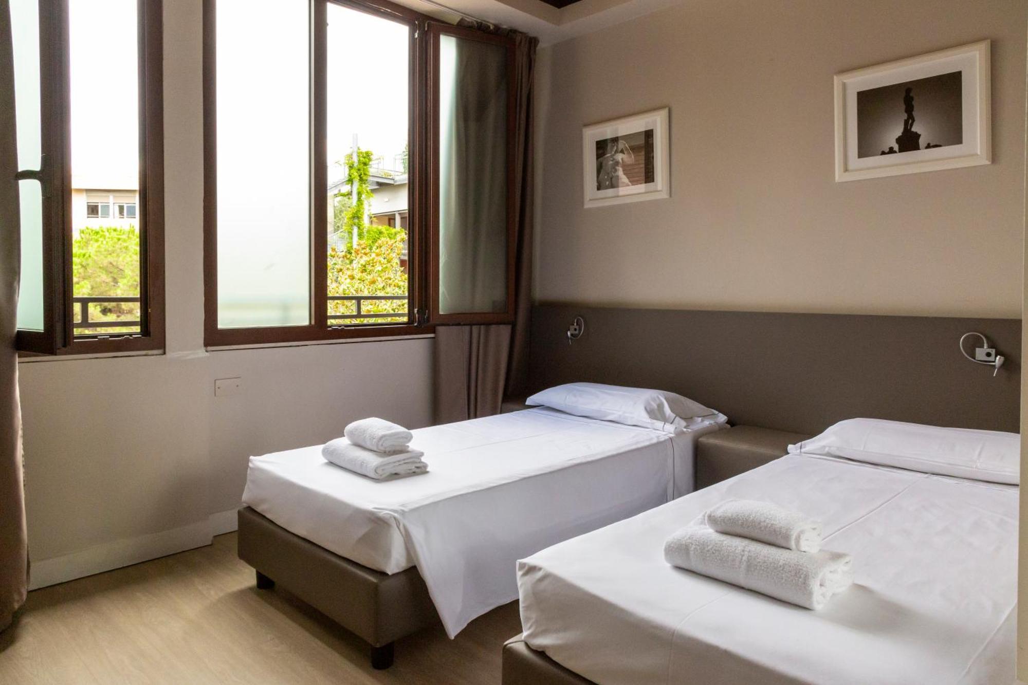 Plus Florence Hostal Florencia